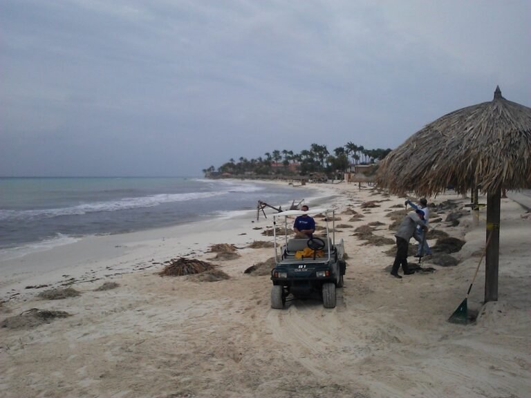 Hurricanes in Aruba