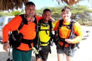 Small-Group Aruba Scuba Diving for Non-Certified Divers 1